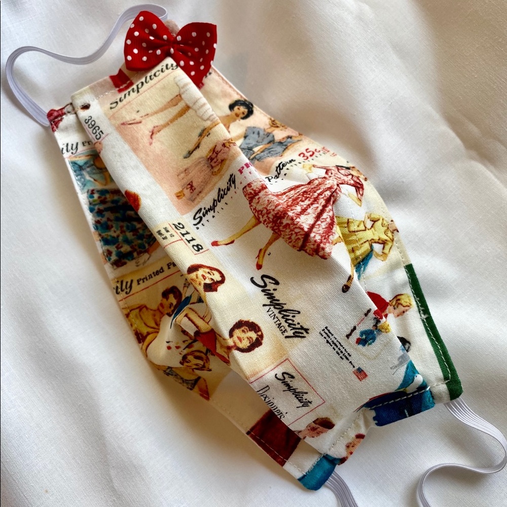 2 adult VINTAGE MASk ( no red bow)